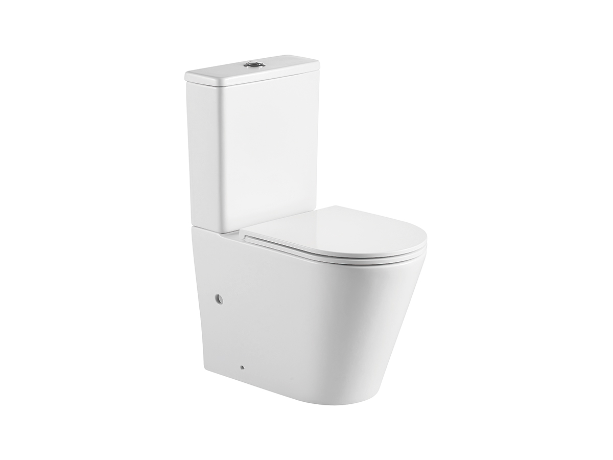 Antequera toilet with tank