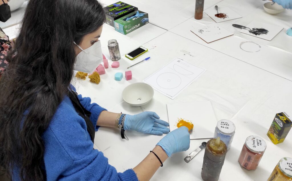 Los ganadores del concurso realizado con la Universidad Politécnica de Madrid visitan las instalaciones de Bathco