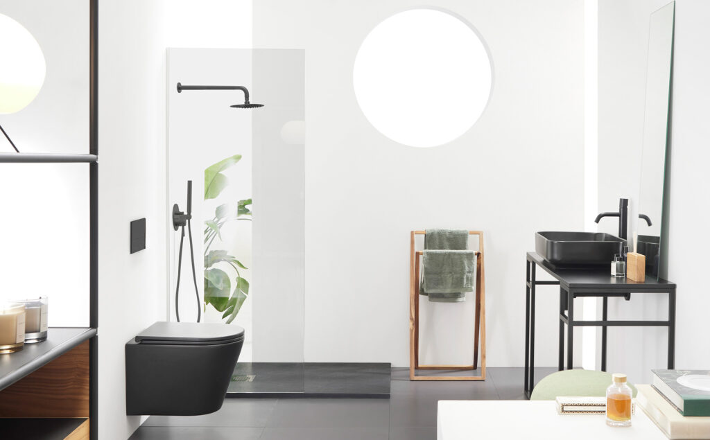 Los nuevos sanitarios de Bathco ofrecen soluciones globales