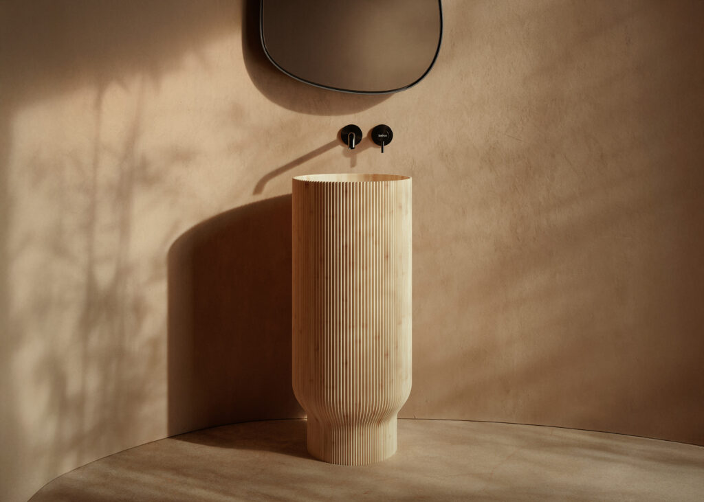 El nuevo lavabo pedestal fabricado en bambú de Bathco
