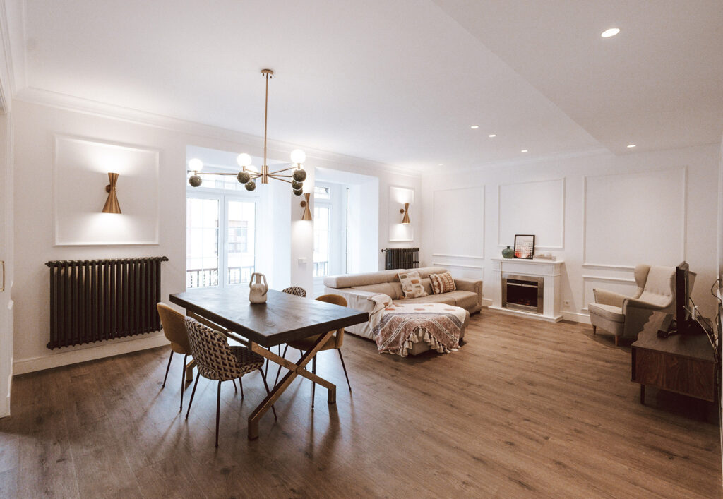 The house of moldings