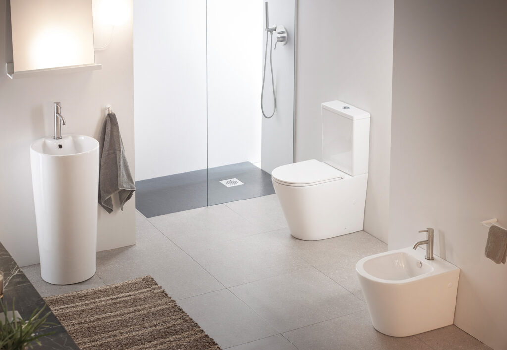 El plato de ducha de resina como nuevo